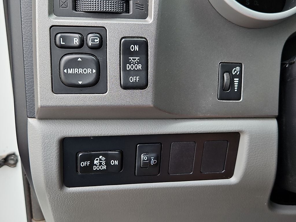2013 Toyota Tundra Limited