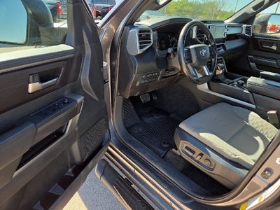 2025 Toyota Tundra 4WD SR5