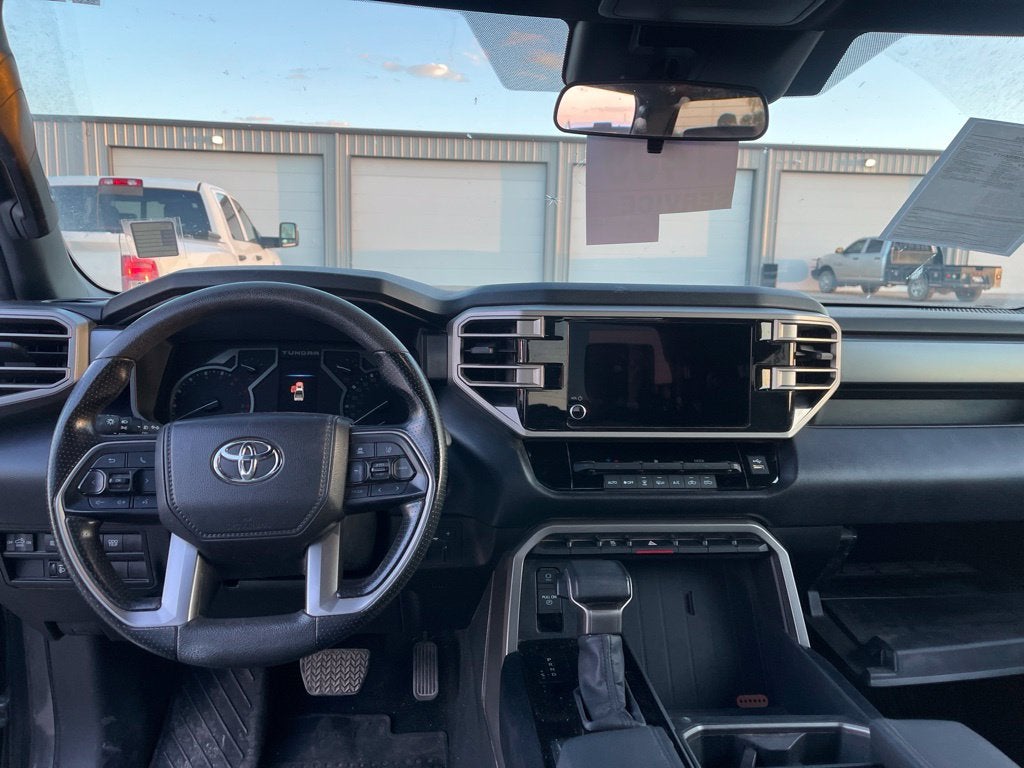 2025 Toyota Tundra 4WD SR5