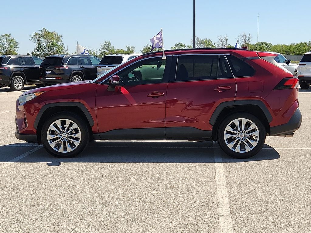 2019 Toyota RAV4 XLE Premium