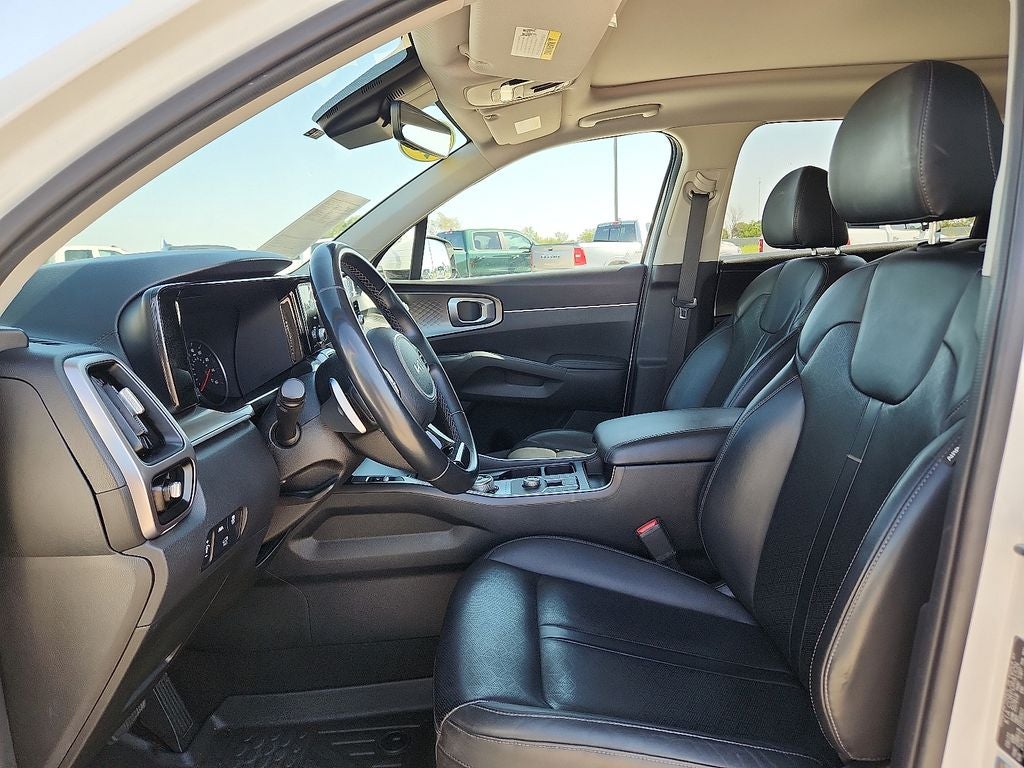 2022 Kia Sorento Hybrid EX