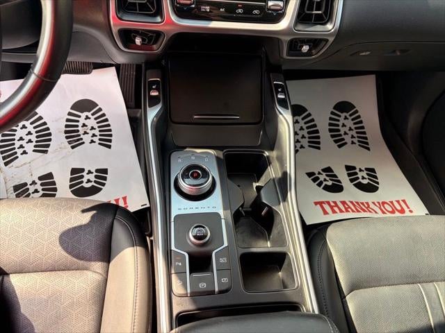 2022 Kia Sorento Hybrid EX