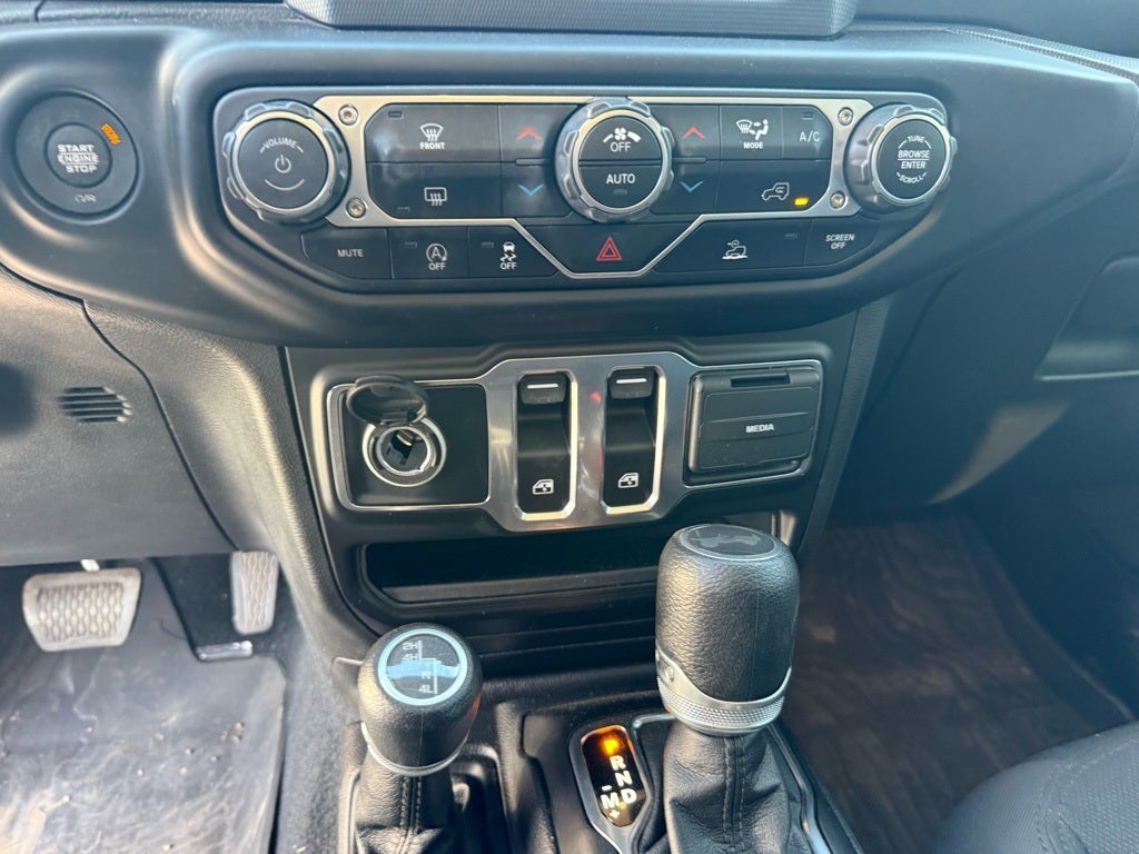 2022 Jeep Wrangler Willys 4x4