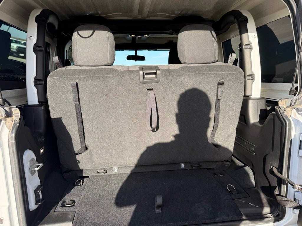 2022 Jeep Wrangler Willys 4x4