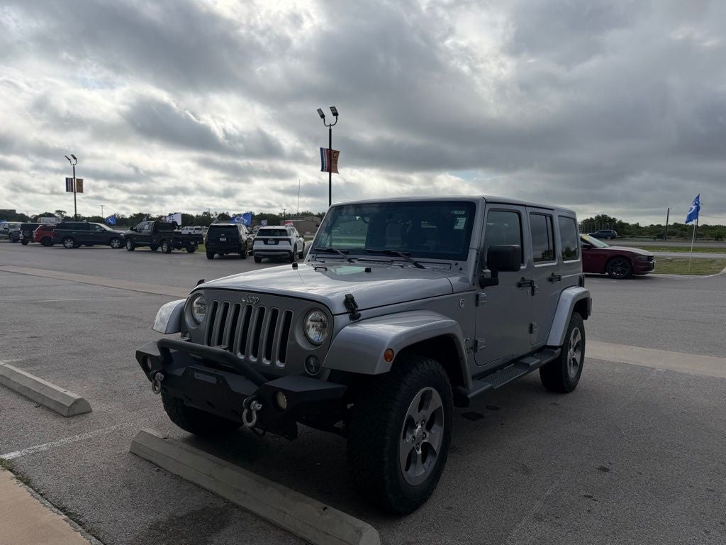 2016 Jeep Wrangler Unlimited Sahara