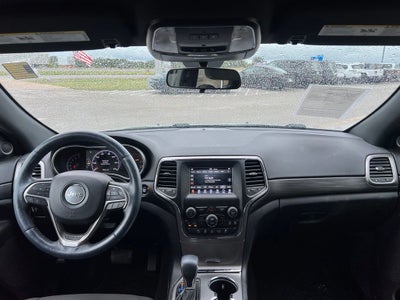 2020 Jeep Grand Cherokee Laredo E 4x2
