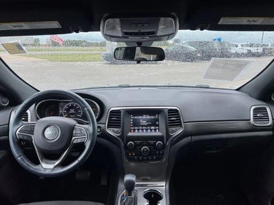 2020 Jeep Grand Cherokee Laredo E 4x2