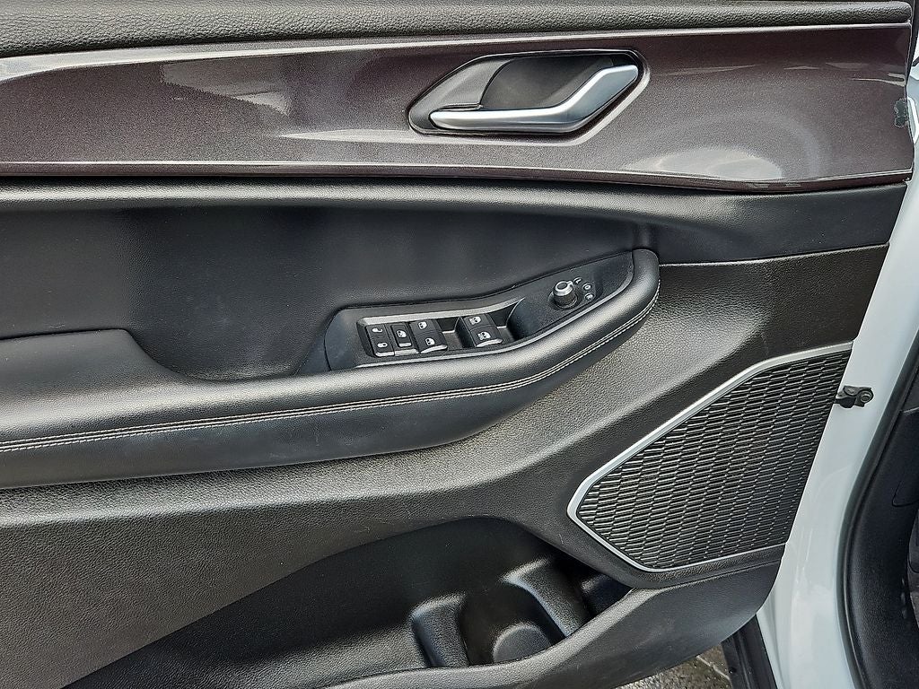2022 Jeep Grand Cherokee L Altitude 4x4