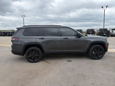 2023 Jeep Grand Cherokee L Altitude 4x4