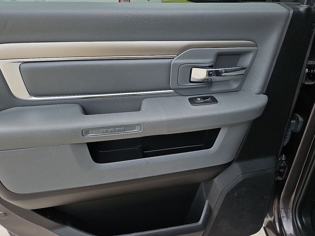 2019 RAM 1500 Classic SLT