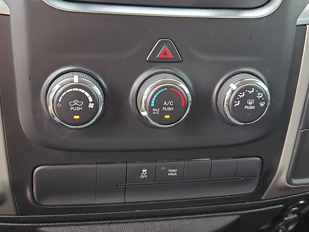 2019 RAM 1500 Classic SLT