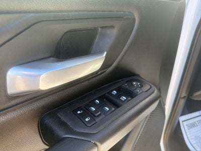 2025 RAM 1500 Tradesman Quad Cab 4x4 6'4' Box