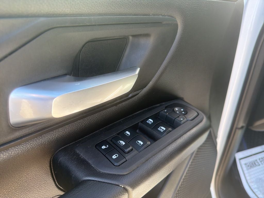 2025 RAM 1500 Tradesman Quad Cab 4x4 6'4' Box