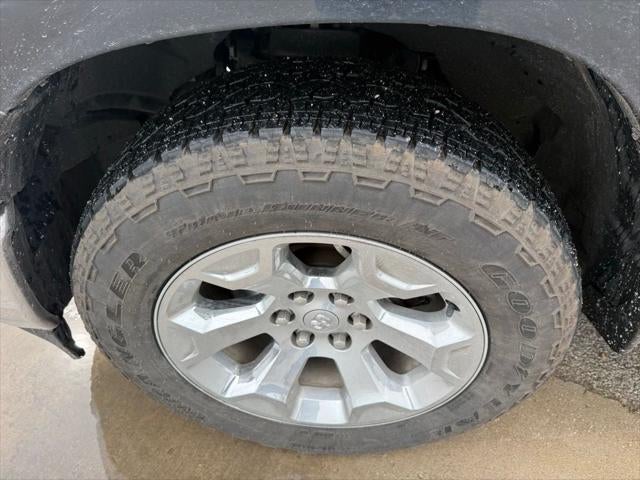 2022 RAM 1500 Lone Star Crew Cab 4x4 5'7' Box