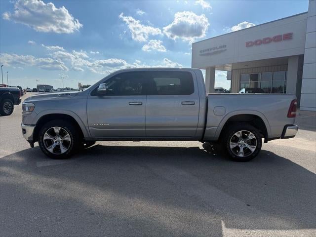 2022 RAM 1500 Laramie Crew Cab 4x4 5'7' Box