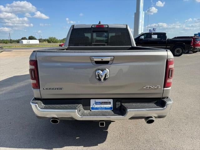 2022 RAM 1500 Laramie Crew Cab 4x4 5'7' Box