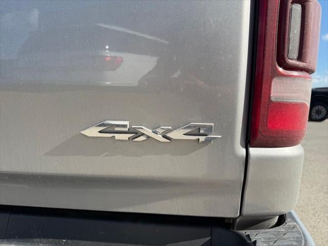2022 RAM 1500 Laramie Crew Cab 4x4 5'7' Box