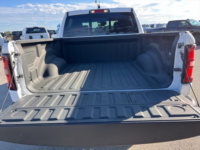 2026 RAM 1500 Laramie Crew Cab 4x4 5'7' Box