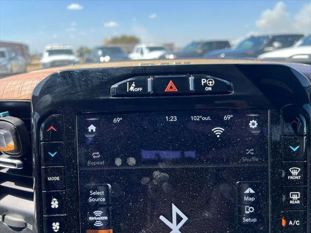 2020 RAM 1500 Laramie Longhorn Crew Cab 4x4 5'7' Box