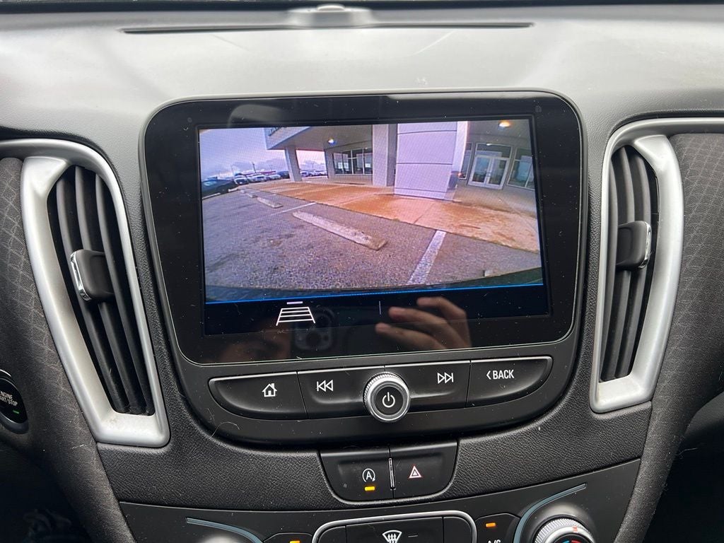 2020 Chevrolet Malibu FWD LS