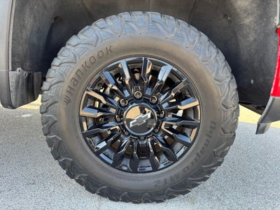 2024 Chevrolet Silverado 2500HD 4WD Crew Cab Standard Bed LT