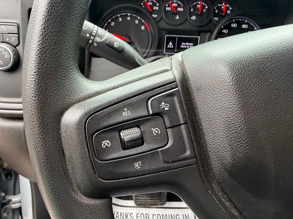 2025 Chevrolet Silverado 1500 2WD Crew Cab Short Bed Custom