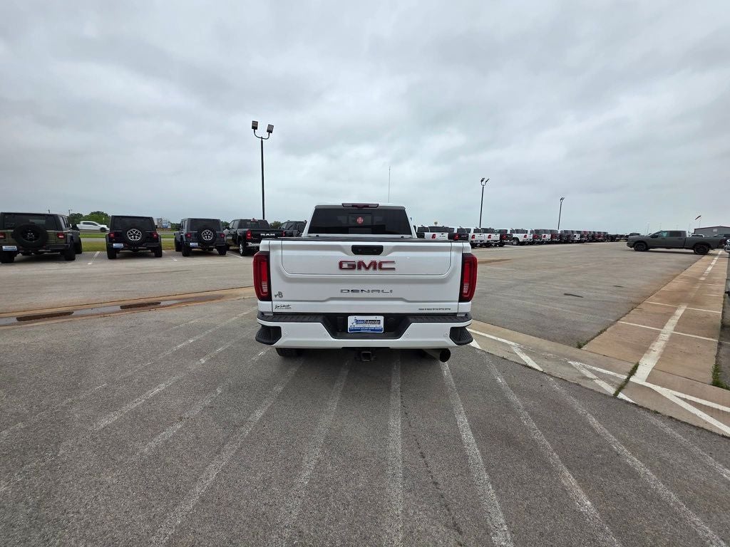 2023 GMC Sierra 2500HD Denali