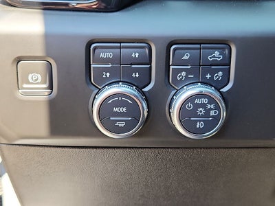 2024 GMC Sierra 2500HD 4WD Crew Cab Standard Bed AT4X