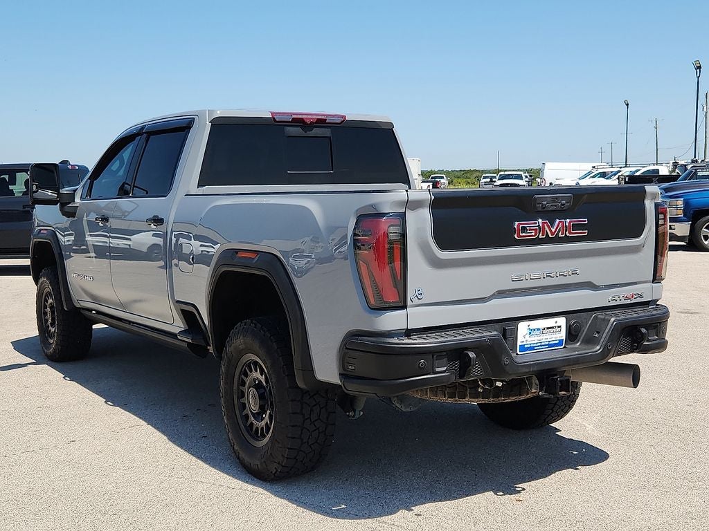 2024 GMC Sierra 2500HD 4WD Crew Cab Standard Bed AT4X
