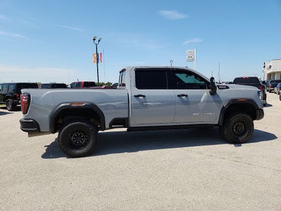 2024 GMC Sierra 2500HD 4WD Crew Cab Standard Bed AT4X