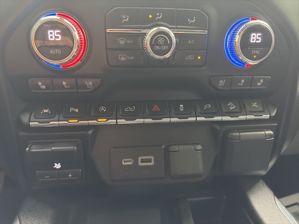 2020 GMC Sierra 1500 4WD Crew Cab Short Box Denali