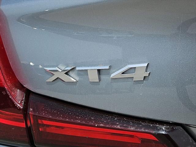 2024 Cadillac XT4 AWD Premium Luxury