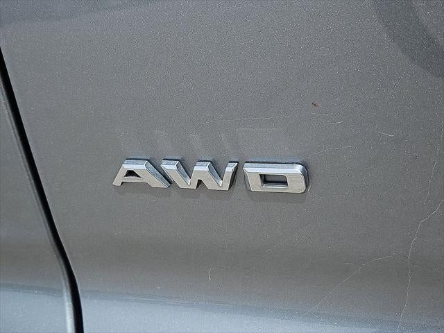 2024 Cadillac XT4 AWD Premium Luxury