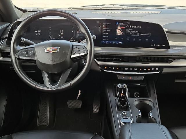 2024 Cadillac XT4 AWD Premium Luxury