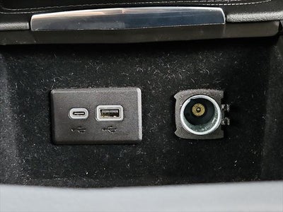 2024 Cadillac XT4 AWD Premium Luxury