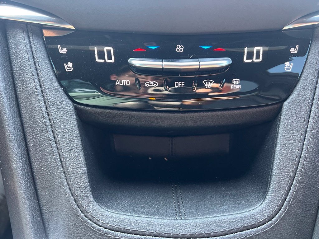 2024 Cadillac XT5 AWD Sport
