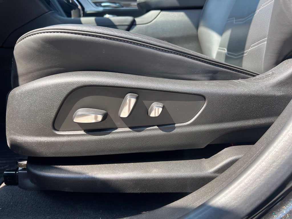 2024 Cadillac XT5 AWD Sport