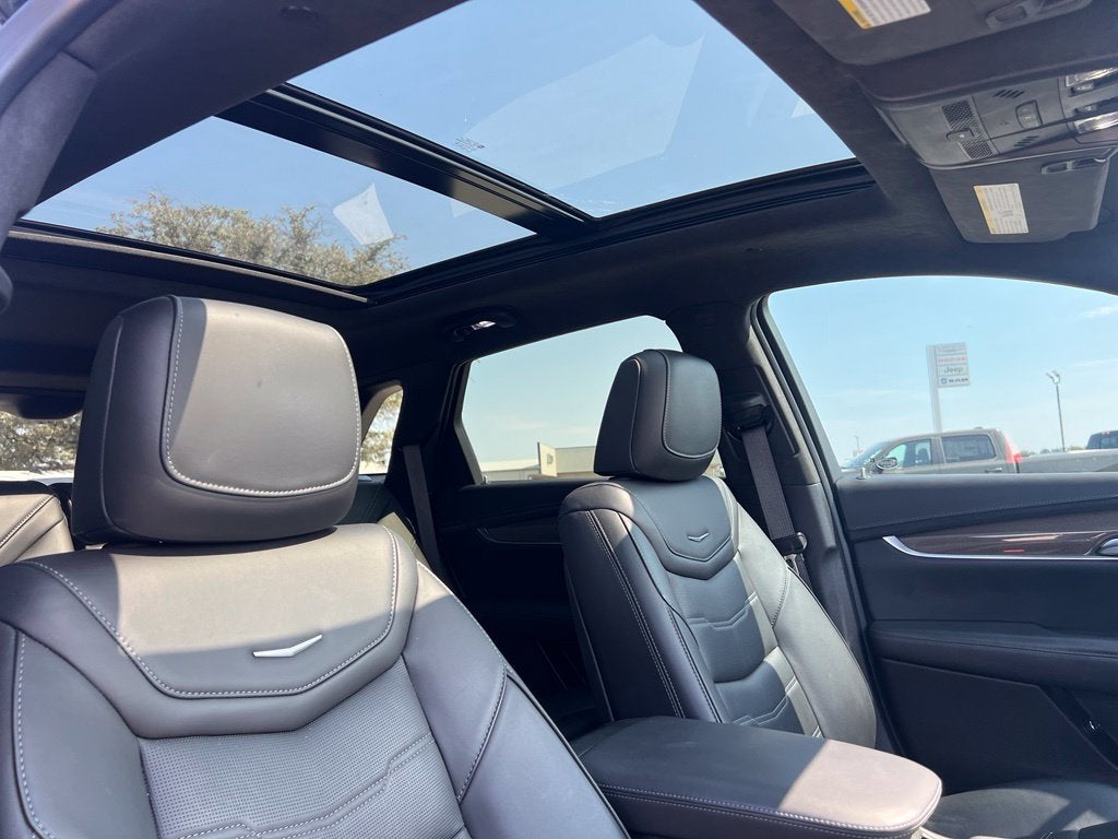 2024 Cadillac XT5 AWD Sport