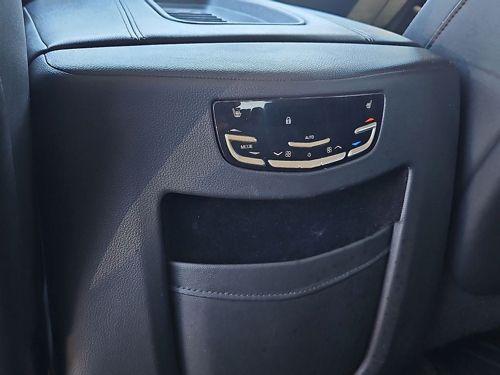 2020 Cadillac Escalade 4WD Luxury