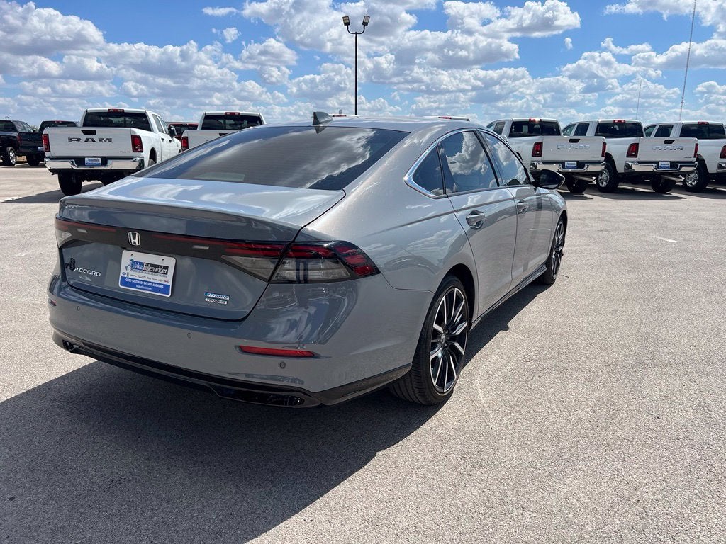 2023 Honda Accord Hybrid Touring