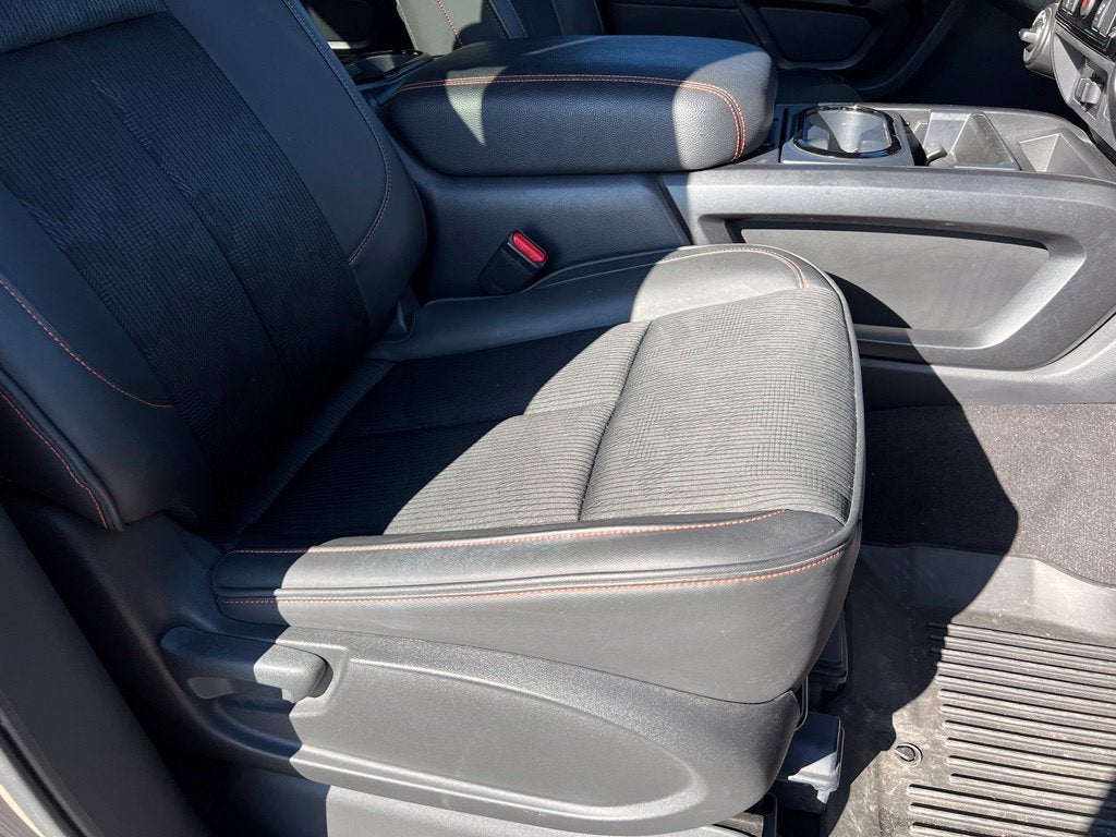 2023 Nissan TITAN XD Crew Cab PRO-4X 4x4