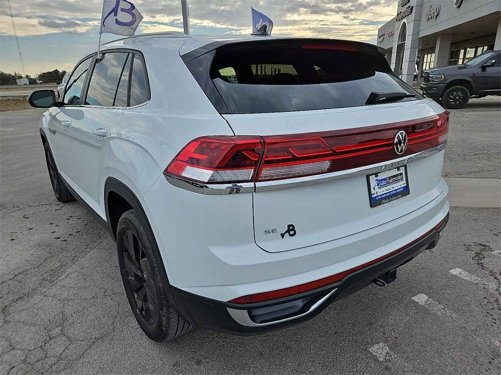 2024 Volkswagen Atlas Cross Sport 2.0T SE w/Technology
