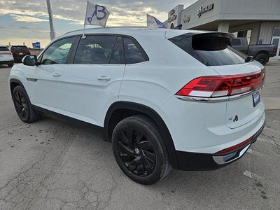 2024 Volkswagen Atlas Cross Sport 2.0T SE w/Technology