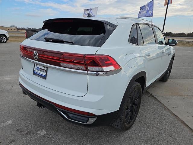 2024 Volkswagen Atlas Cross Sport 2.0T SE w/Technology