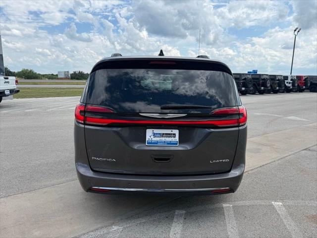 2023 Chrysler Pacifica Limited