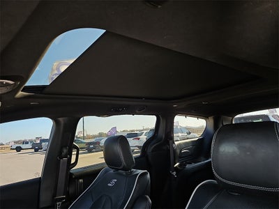 2024 Chrysler Pacifica Limited S Appearance