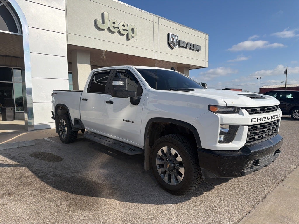 2022 Chevrolet Silverado 2500HD 4WD Crew Cab Standard Bed Custom