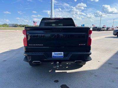 2022 Chevrolet Silverado 1500 4WD Crew Cab Short Bed RST