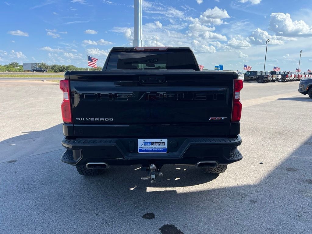2022 Chevrolet Silverado 1500 4WD Crew Cab Short Bed RST
