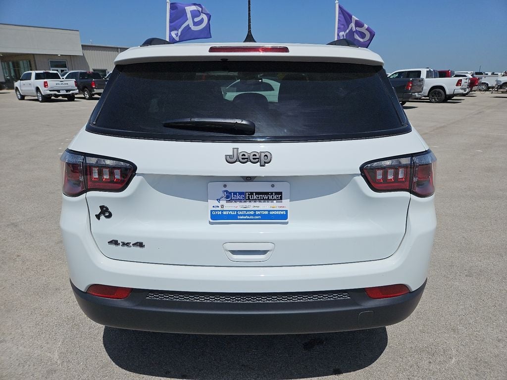 2026 Jeep Compass Latitude Altitude